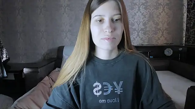 Agnes Allenn online show from 11.23.25