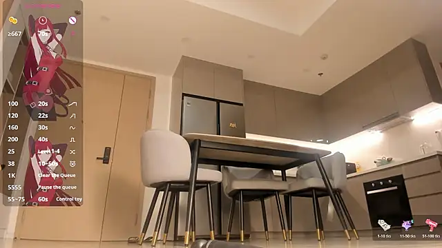 Snapshot of queenasian chatting on 02.17.26 queenasian online show from 02.17.26