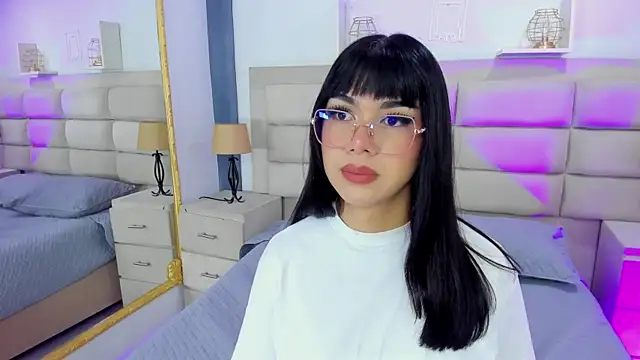 RoseCassie online show from 03.20.25