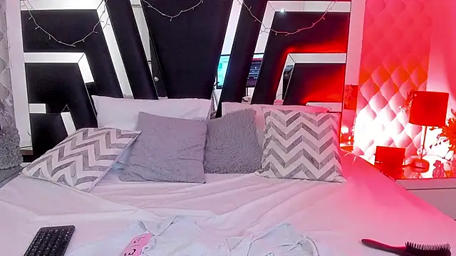 caroo gomeez online show from 02.19.25