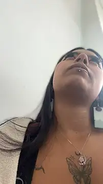 Snapshot of Katta_ossa chatting on 04.27.26 Katta ossa online show from 04.27.26