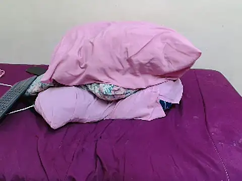 beverlyxxxx online show from 12.19.24