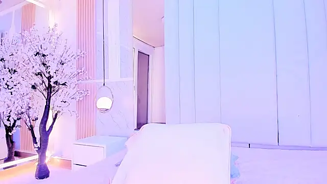 Snapshot of salomebenz chatting on 02.22.26 salomebenz online show from 02.22.26