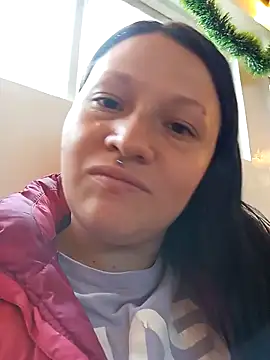 Snapshot of kattia_bk chatting on 12.27.24 kattia bk online show from 12.27.24