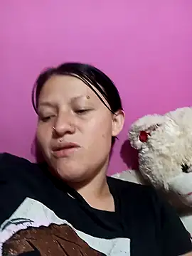 Snapshot of kattia_bk chatting on 12.28.24 kattia bk online show from 12.28.24