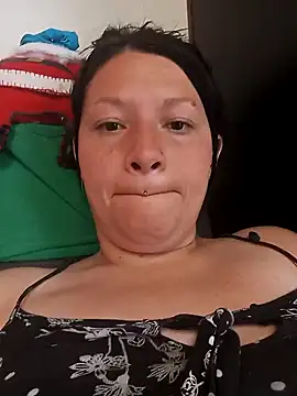 Snapshot of kattia_bk chatting on 01.06.25 kattia bk online show from 01.06.25