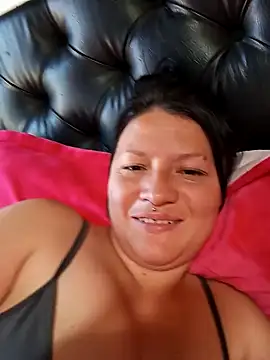 Snapshot of kattia_bk chatting on 01.14.25 kattia bk online show from 01.14.25