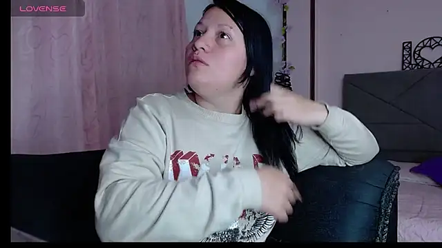 Snapshot of kattia_bk chatting on 01.23.25 kattia bk online show from 01.23.25