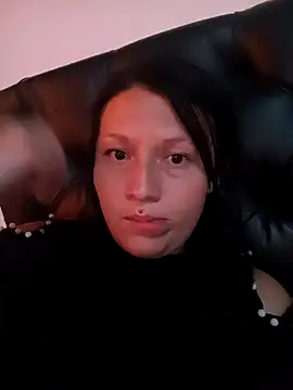 Snapshot of kattia_bk chatting on 03.03.25 kattia bk online show from 03.03.25