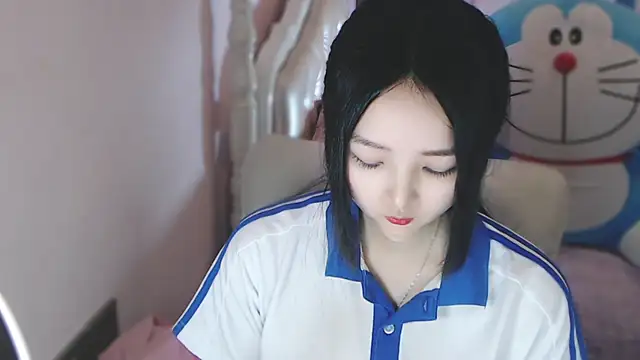 Snapshot of xiao-xiao-D chatting on 02.19.25 xiao-xiao-D online show from 02.19.25