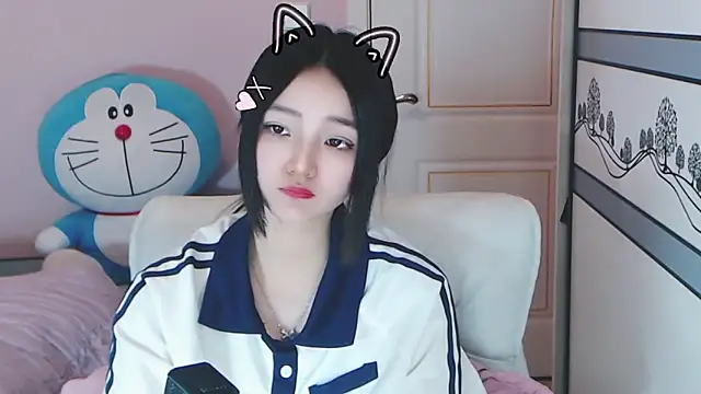 Snapshot of xiao-xiao-D chatting on 02.24.25 xiao-xiao-D online show from 02.24.25