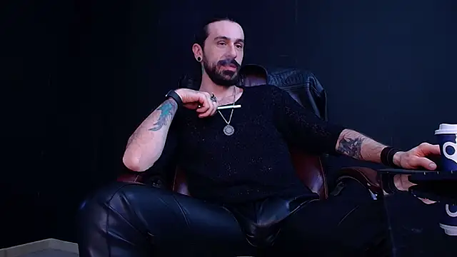 AxelColton online show from 11.05.25