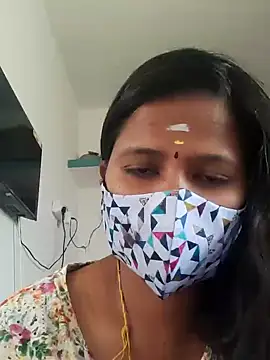 Snapshot of Tamil_Sanjana_ chatting on 02.07.25 Tamil Sanjana online show from 02.07.25