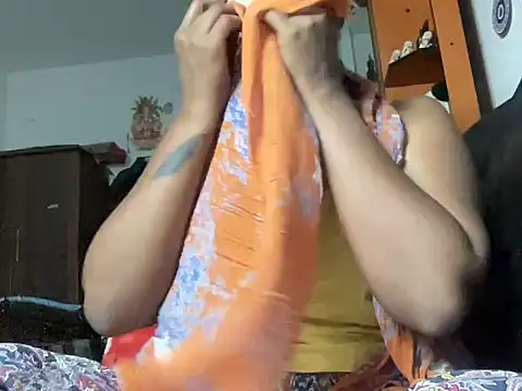 Snapshot of Tamil_Sanjana_ chatting on 12.15.25 Tamil Sanjana online show from 12.15.25