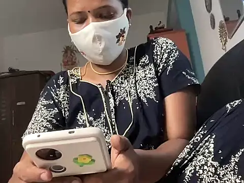 Tamil Sanjana  online show from 04.09.26