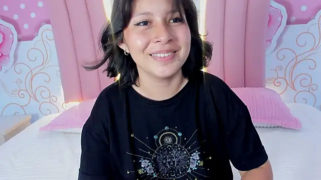 Lily Martinez online show from 03.22.25