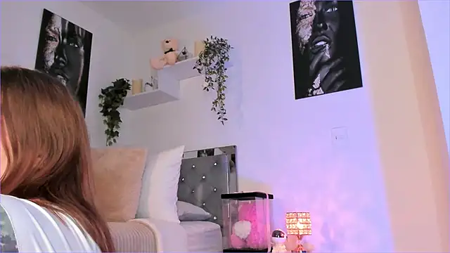 Alissonroses online show from 09.12.25