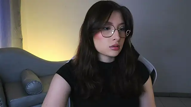 Daisha Riley online show from 05.13.26