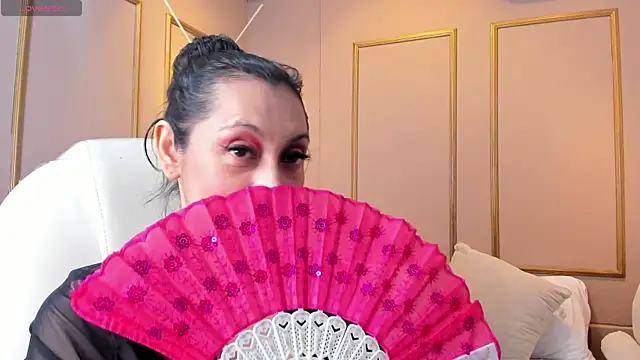 Snapshot of PerlaPreciosa chatting on 10.07.25 PerlaPreciosa online show from 10.07.25