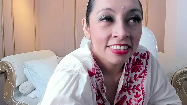 Snapshot of PerlaPreciosa chatting on 10.09.25 PerlaPreciosa online show from 10.09.25