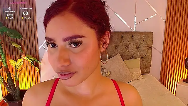 charlottee white online show from 03.13.26