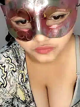 Snapshot of Riya_Stream01 chatting on 01.12.25 Riya Stream01 online show from 01.12.25