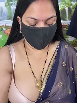 FlatVincy4 online show from 11.11.25