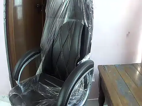 Snapshot of telugu_indhu_0001 chatting on 04.12.26 telugu indhu 0001 online show from 04.12.26