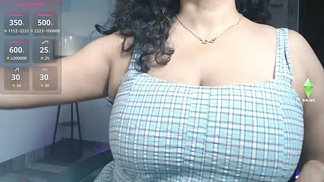 hot menka online show from 05.25.26