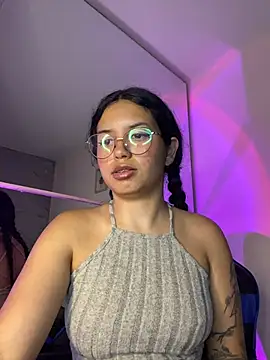 Rosita forever  online show from 04.15.26