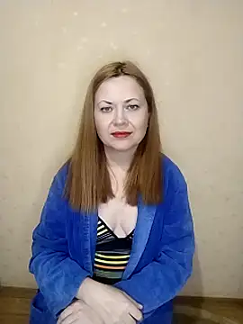 Snapshot of Charlotte391 chatting on 02.10.25 Charlotte391 online show from 02.10.25