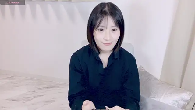 Snapshot of UYU_man chatting on 02.09.25 UYU man online show from 02.09.25