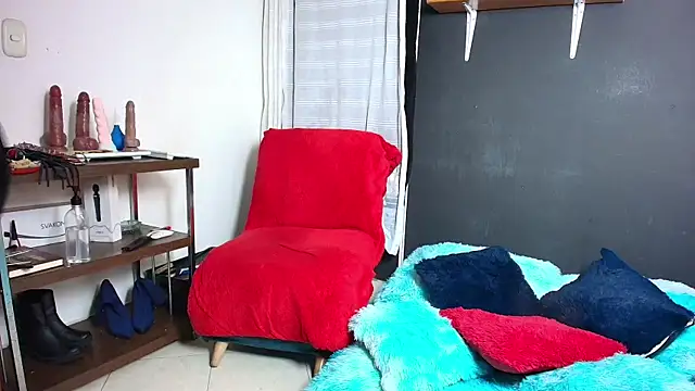 Snapshot of marisol1977hot chatting on 10.14.25 marisol1977hot online show from 10.14.25