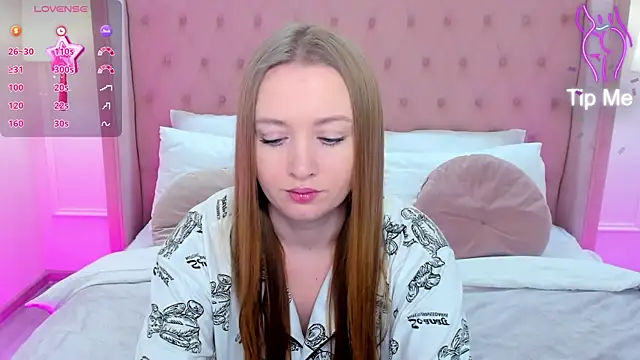 ChloeSug online show from 11.09.25