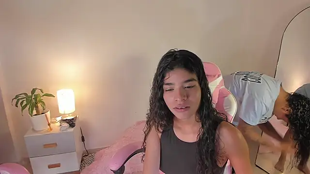 martina roldam online show from 10.03.25