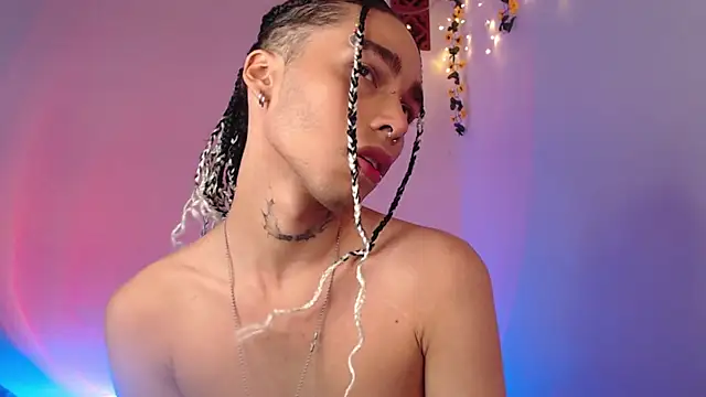 Snapshot of seven7xis chatting on 02.27.25 seven7xis online show from 02.27.25