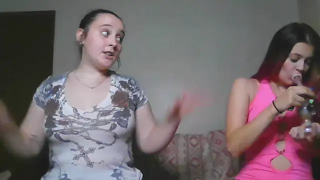 Snapshot of BedroomBarbie chatting on 09.20.25 BedroomBarbie online show from 09.20.25