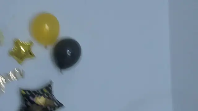 emmaTorres1 online show from 12.30.24