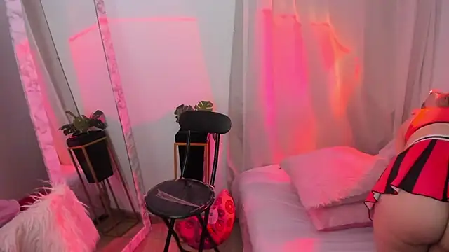 marianneloveee online show from 06.03.26