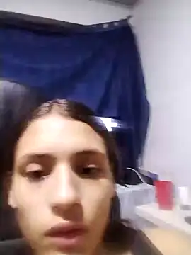 Snapshot of charlotes28 chatting on 12.23.24 charlotes28 online show from 12.23.24