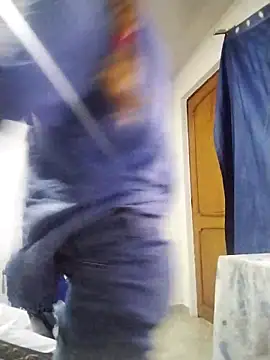 Snapshot of charlotes28 chatting on 02.26.25 charlotes28 online show from 02.26.25