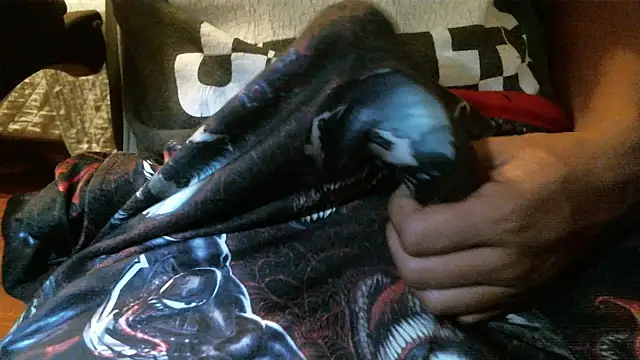 MelHorny03 online show from 12.22.25