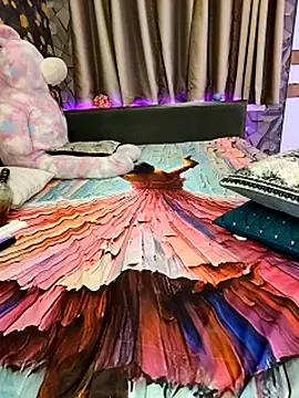 Little  Lia online show from 04.21.26