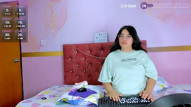 mia18 queen online show from 12.29.24