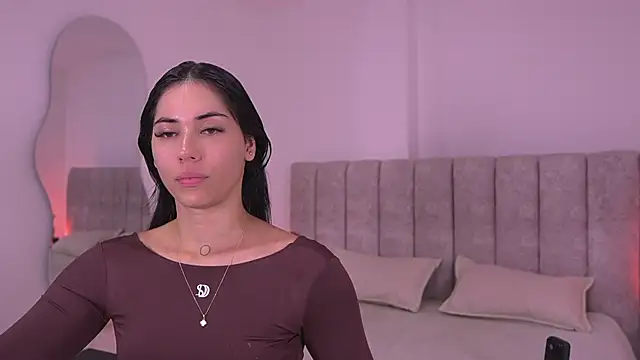 Snapshot of sam_lewins chatting on 12.20.25 sam lewins online show from 12.20.25