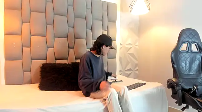 andy dan18 online show from 02.12.25