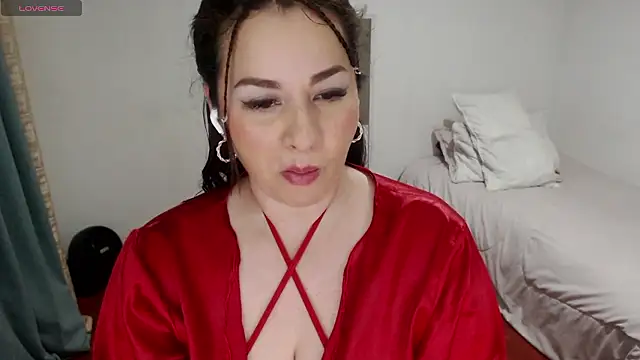 MommyHelpsmee online show from 01.11.26