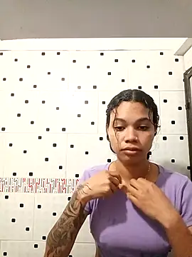 Snapshot of GysellHanson chatting on 04.03.26 GysellHanson online show from 04.03.26