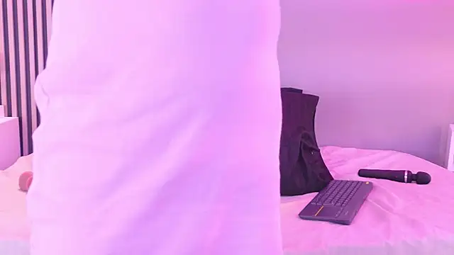 GysellHanson online show from 05.07.26