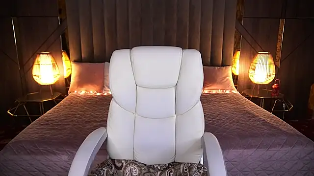 AfinaLin online show from 02.27.25